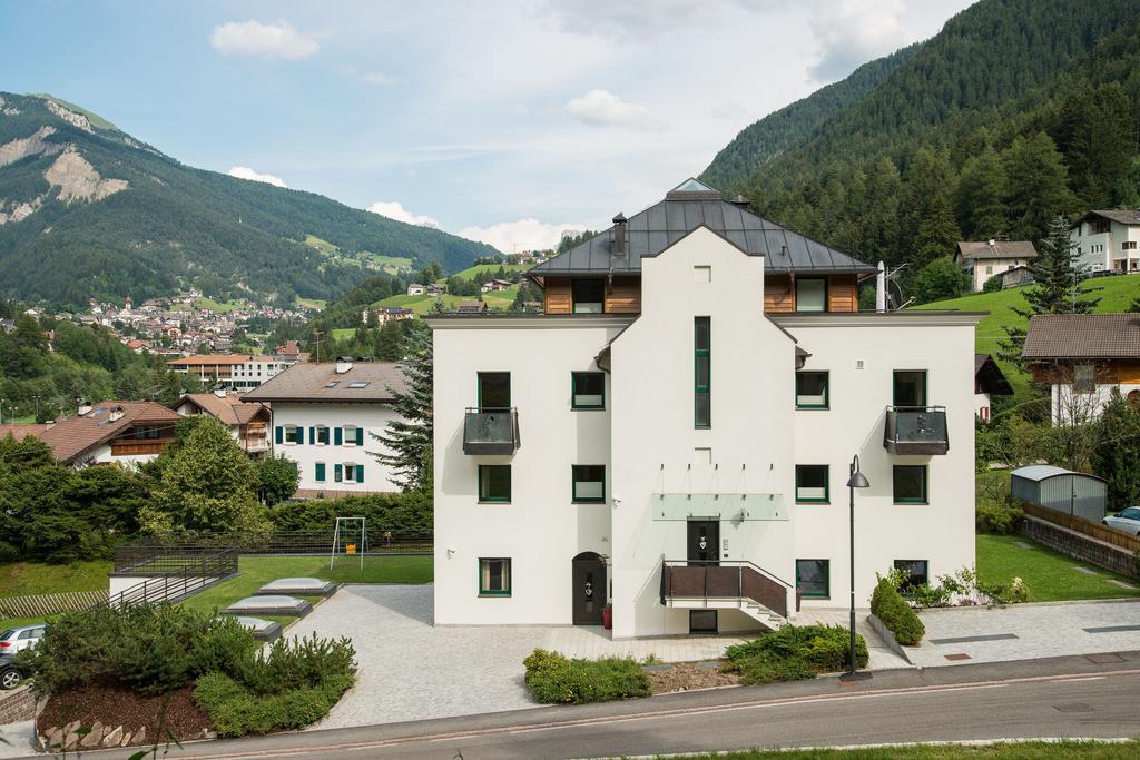 Alpin Sport Aparthotel โอติเซ ภายนอก รูปภาพ